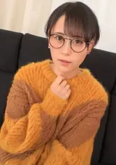 【初撮り】【初心な美白肌】【好奇心旺盛早熟ムスメ】経験人数1人だけの初心なメガネ少女が登场。梦を追いかける役者の卵が、カメラの前で本能のままに痴态を晒して.. ネットでAV応募→AV体験撮影 1693 siro-4712