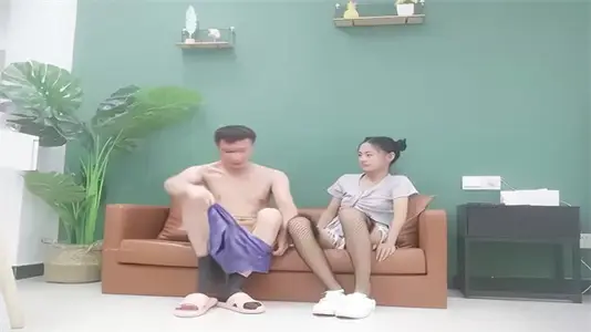 大神酒店重金约炮00后软妹子