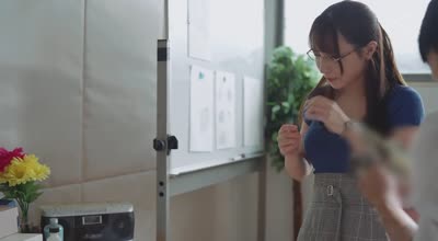 ATID-625 あの美术の先生が仆らのチ〇ポをこんなに下品にしゃぶってくれるなんて梦みたいだ 海老咲あお